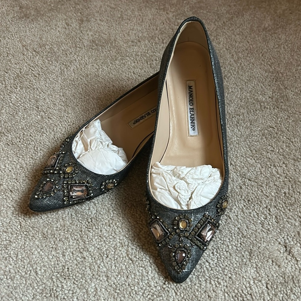 Manolo Blahnik Women’s Shoes (flats)